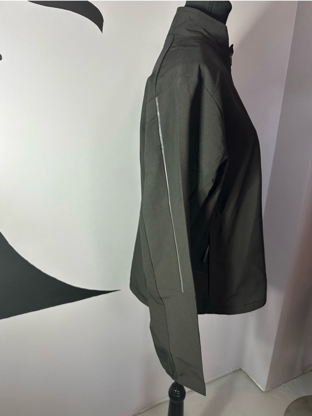 Youth CX2 Black Performance Softshell Jacket | Hockey Warm-Up Zip coat. Ptp 22 - Picture 3 of 7